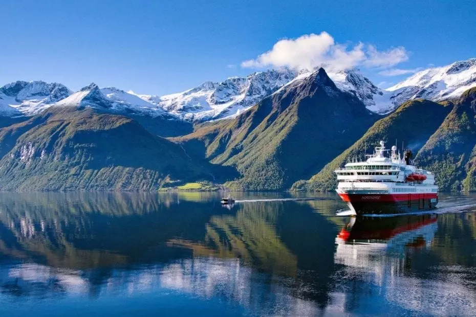 Hurtigruten